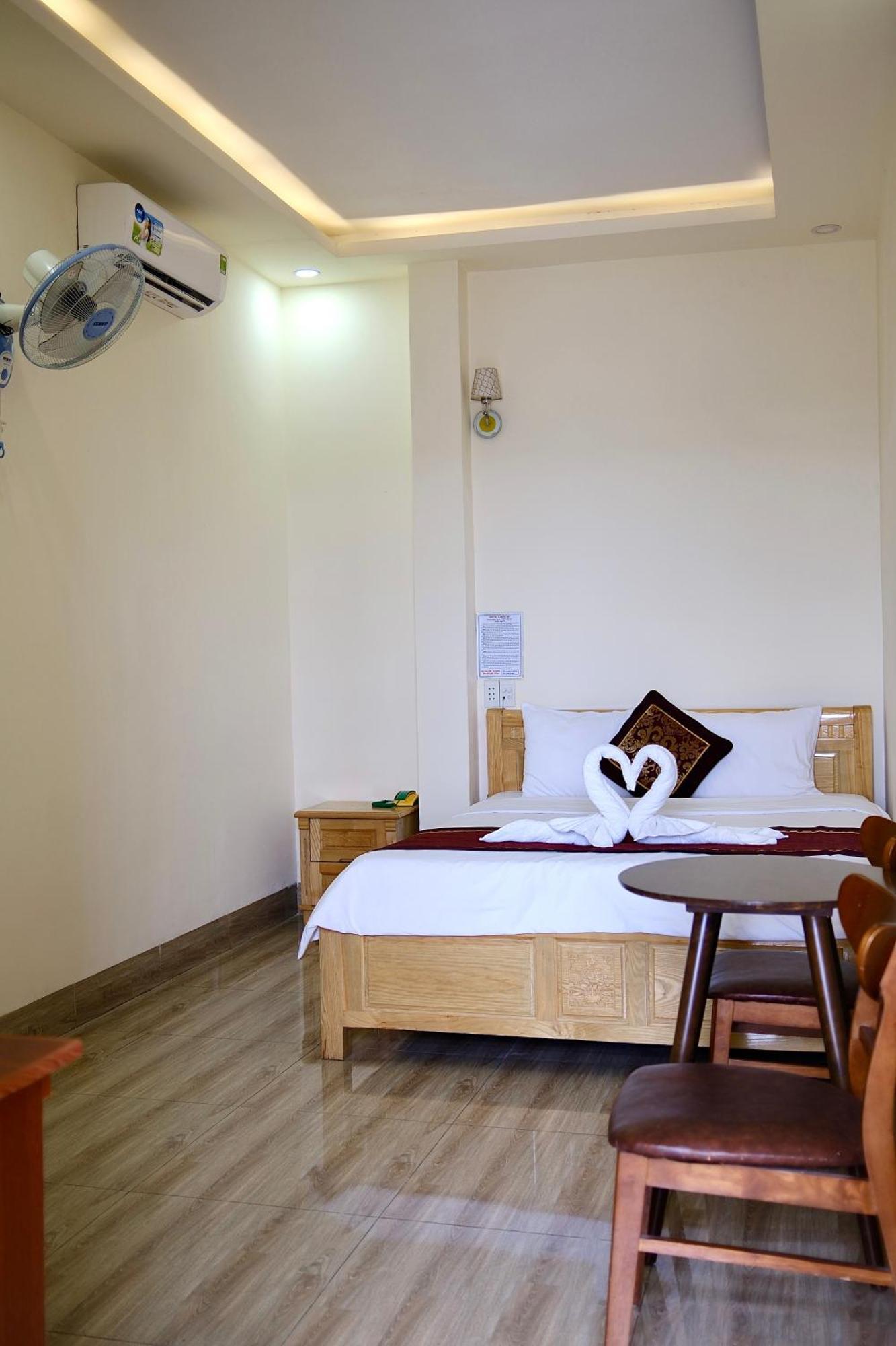 Kim Ngan Hotel 부온마투옷 외부 사진